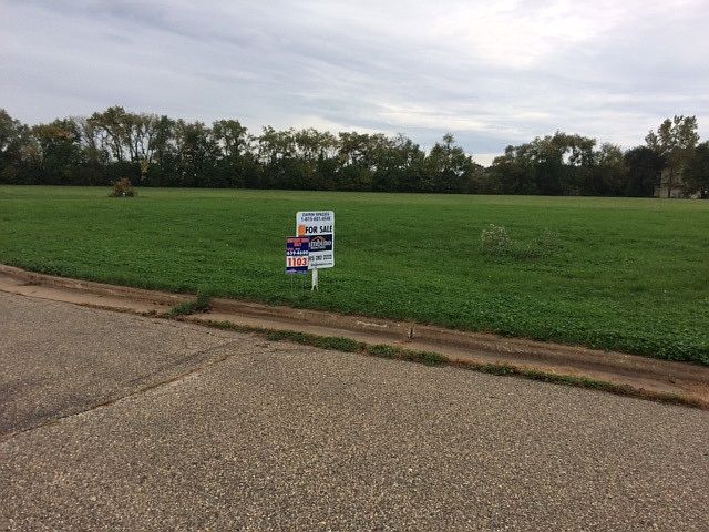 2nd image of 15528 Lucena Ct