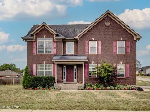 131 Gentry Crossings Blvd, Mount Washington, KY 40047