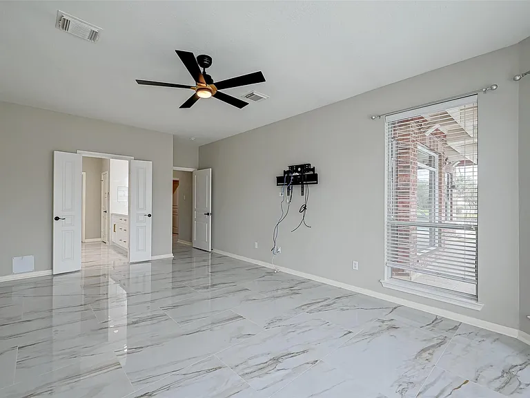 11954 Galentine Point — Photo 31