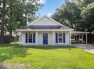 2634 S Remy Robert Ave, Gonzales, LA 70737