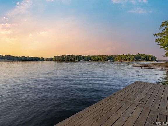 62nd image of this home