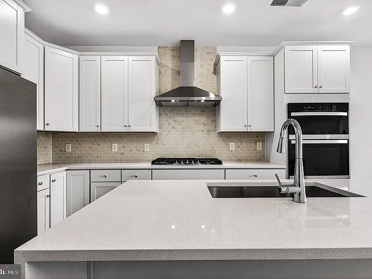 19808 Lavender Dust Sq — Photo 10
