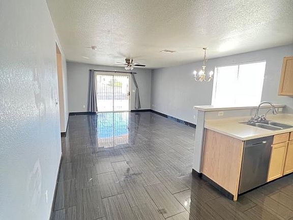 2nd image of 5516 Jose Leon St