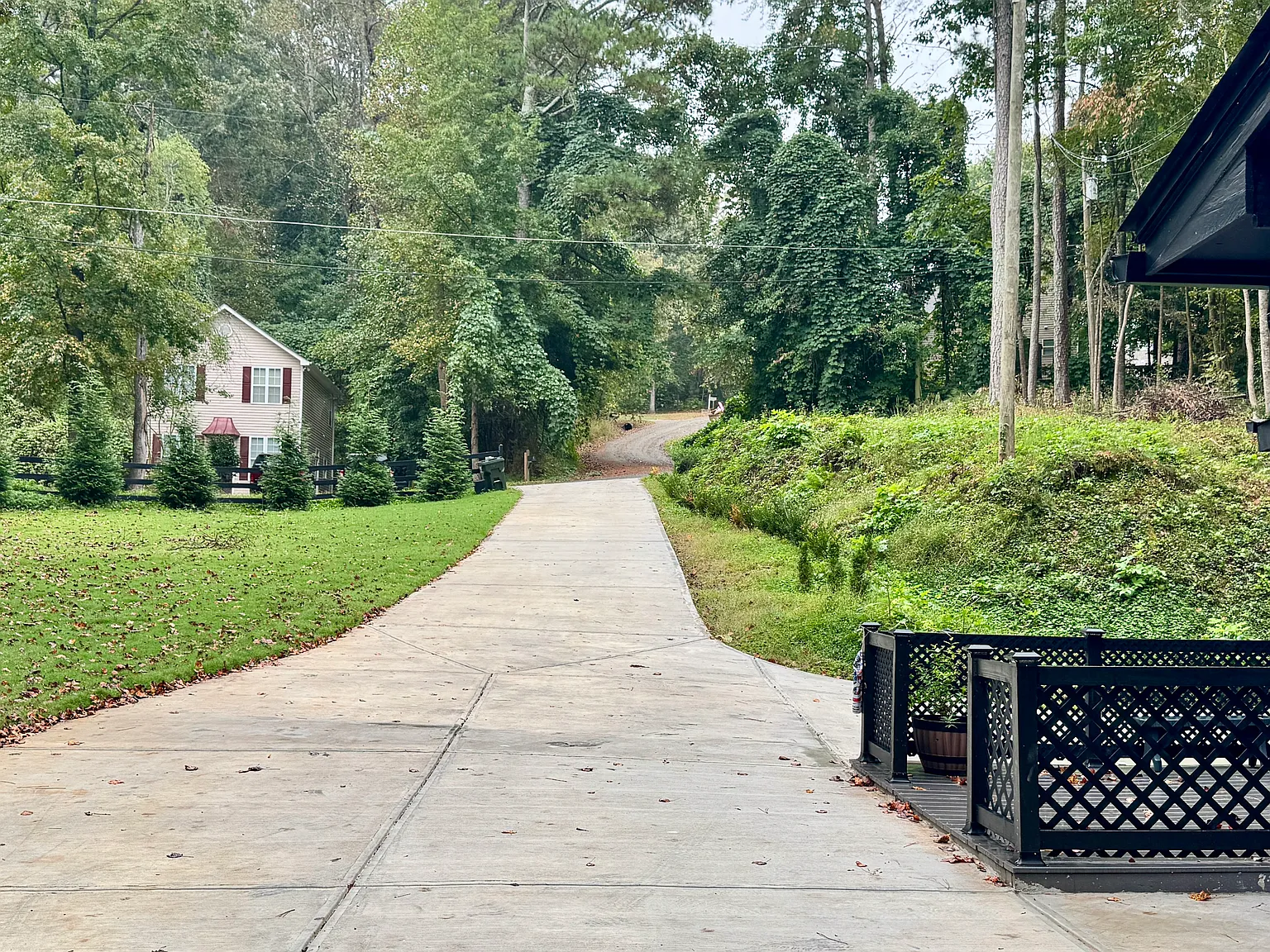3340 Riviera Drive — Photo 4
