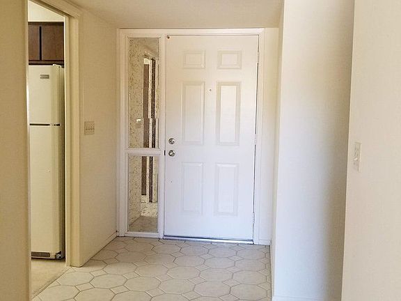 5th image of 4034 E Concho Ave