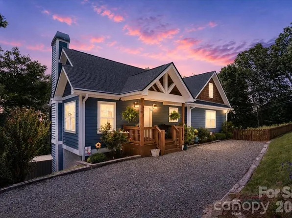 204 Mostert Dr, Asheville, NC 28804