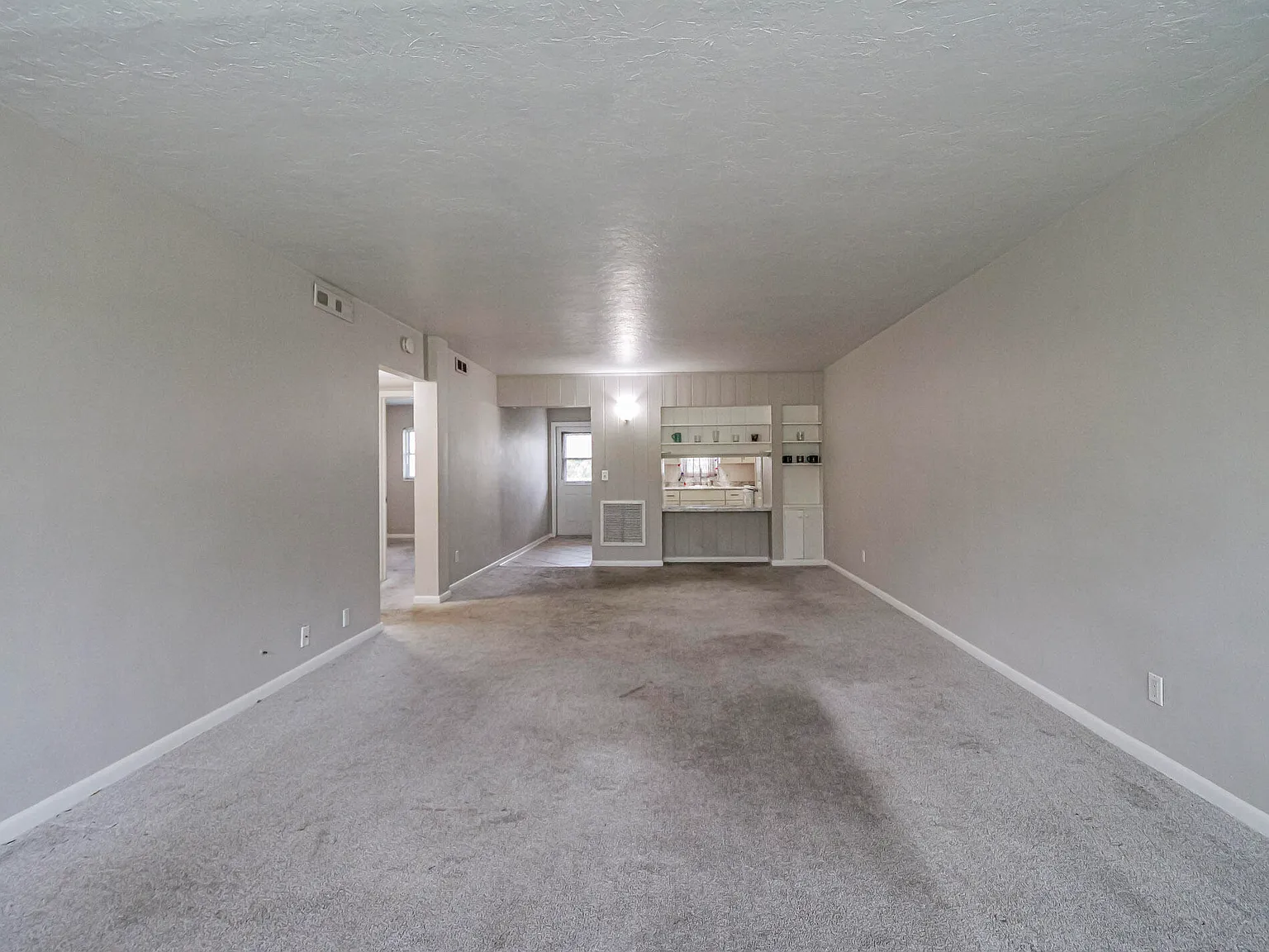 2 bed, 2.0 bath, 1200 sqft, $1,550 — Photo 4