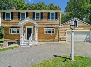 25 Pine Cir, Pembroke, MA 02359