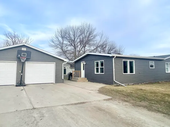 13278 Country Dr, Bath, SD 57427