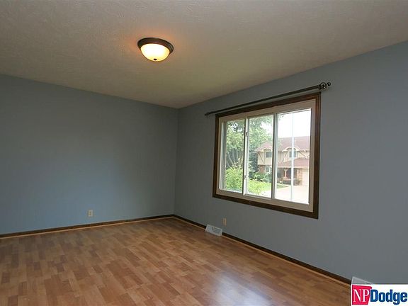 4th image of 11117 Browne Cir