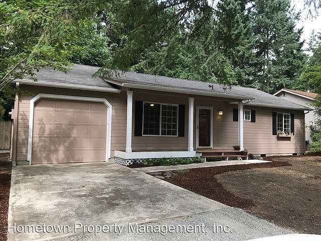1st image of 18033 Clear Lake Blvd SE