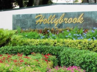 8911 S Hollybrook Blvd APT 106, Hollywood, FL 33025