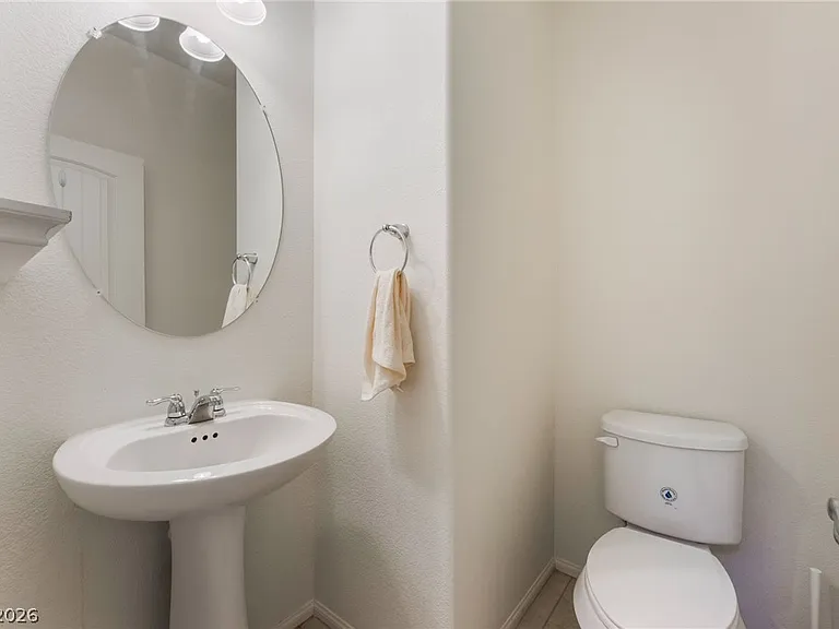 8749 Spanish Ridge Ave — Photo 10
