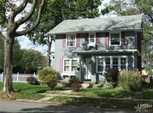 1126 Kinnaird Ave, Fort Wayne, IN