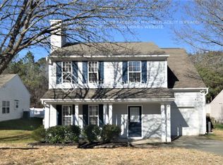 526 Crossview Ln, Durham, NC 27703