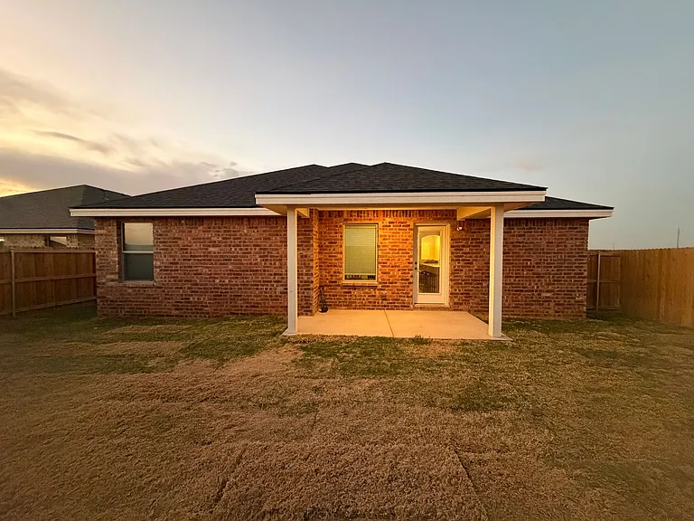 1416 Bajada St — Photo 43
