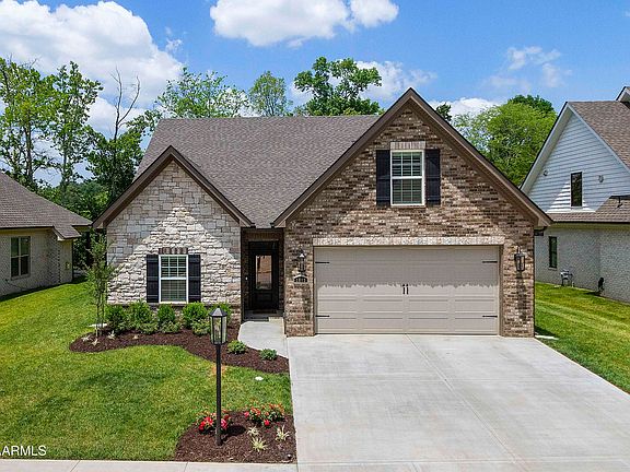 2nd image of 1013 Westland Creek Blvd