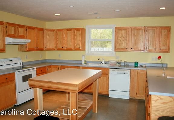 2nd image of 120 Nettie Way
