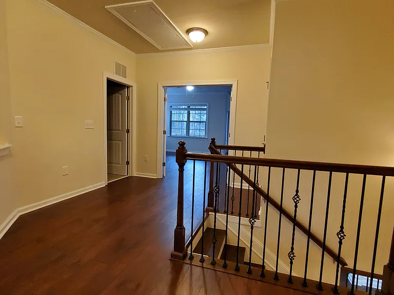412 Daylin Dr — Photo 36