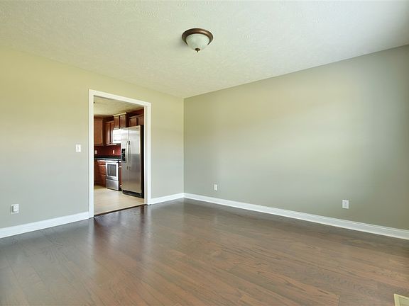 2nd image of 8848 Wynnfield Dr