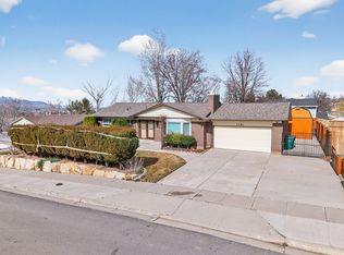 1191 E Cedar View Dr, Sandy, UT 84094
