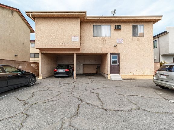 4th image of 14830 Parthenia St