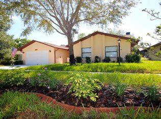 10834 Peppertree Ln, Port Richey, FL 34668