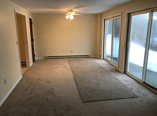 450 Amherst Rd, Belchertown, MA 01007