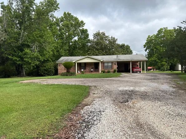 10400 Old Pascagoula Rd, Grand Bay, AL 36541