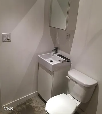 Rented by MNS | media 13