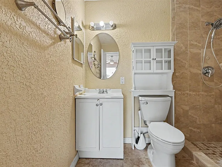 7322 Stone Haven Ct — Photo 8