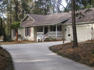 33 Passaic Ln, Richmond Hill, GA 31324