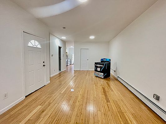 1st image of 894 Rogers Ave #3