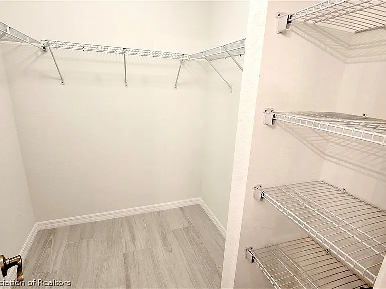 3120 Calypso Dr — Photo 17