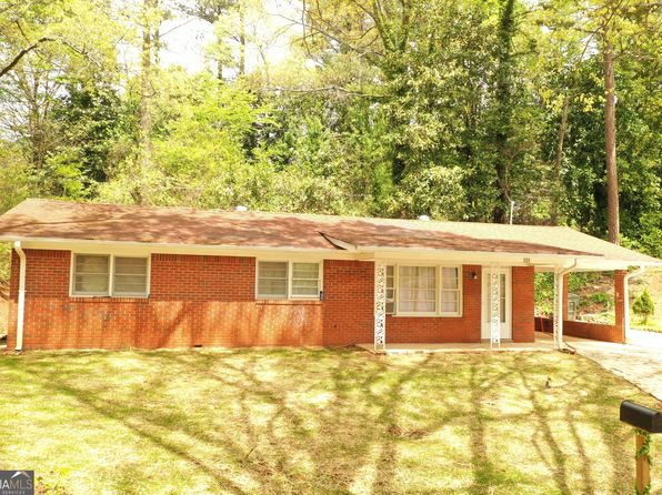 223 Dogwood Ave, Cornelia, GA 30531