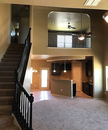 3rd image of 1407 Crow Ct