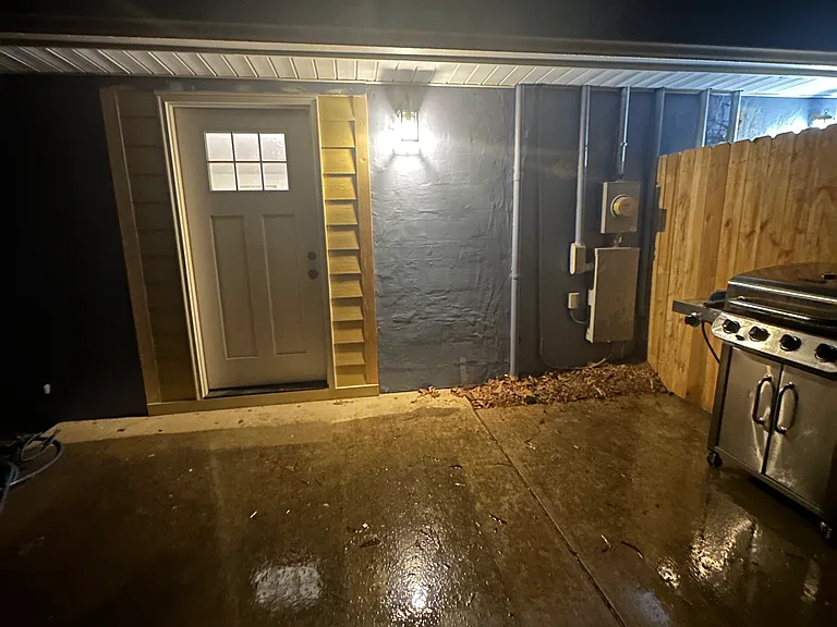 1015 Fox Hunter Rd #B — Photo 8