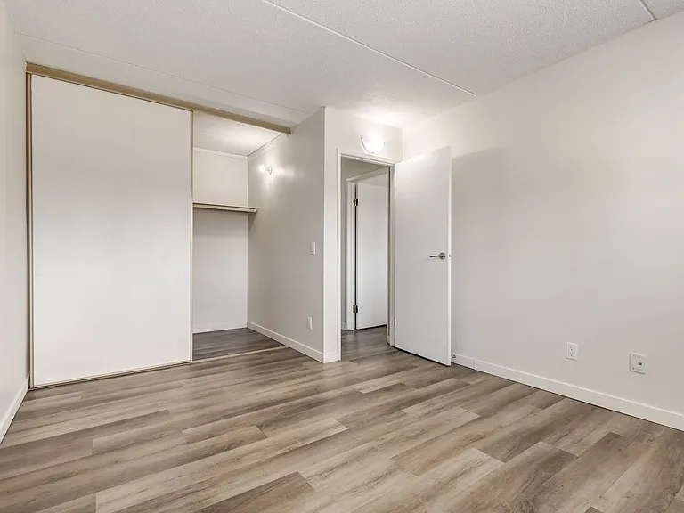 739 Bracewood Dr SW — Photo 14