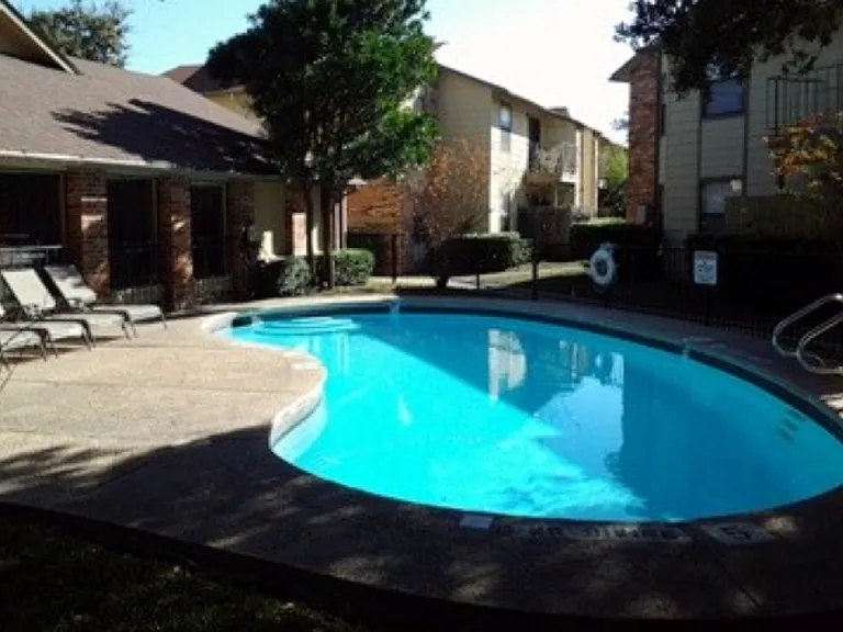 Townwood Apartments — Photo 27