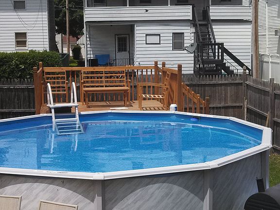 deck built in 2013