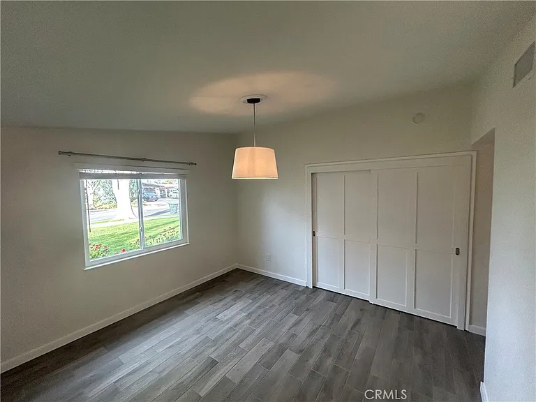 209 Wake Forest Rd — Photo 4