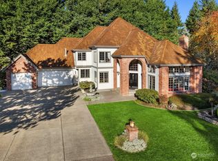 23404 SE 253rd Pl, Maple Valley, WA 98038