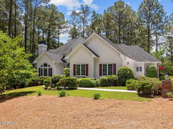 27 Northam Court, Pinehurst, NC 28374