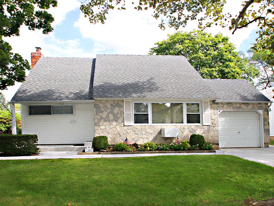 1st image of 52 Commander Ave
