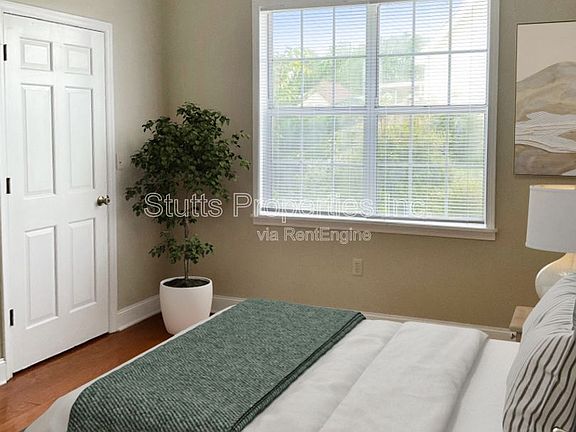 3rd image of 97 N Bailey Springs Dr