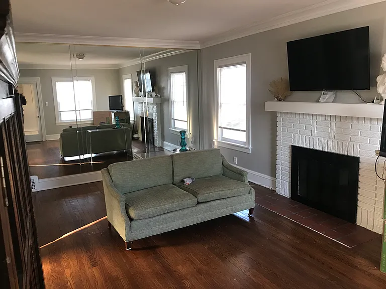 17629 Winslow Rd — Photo 2