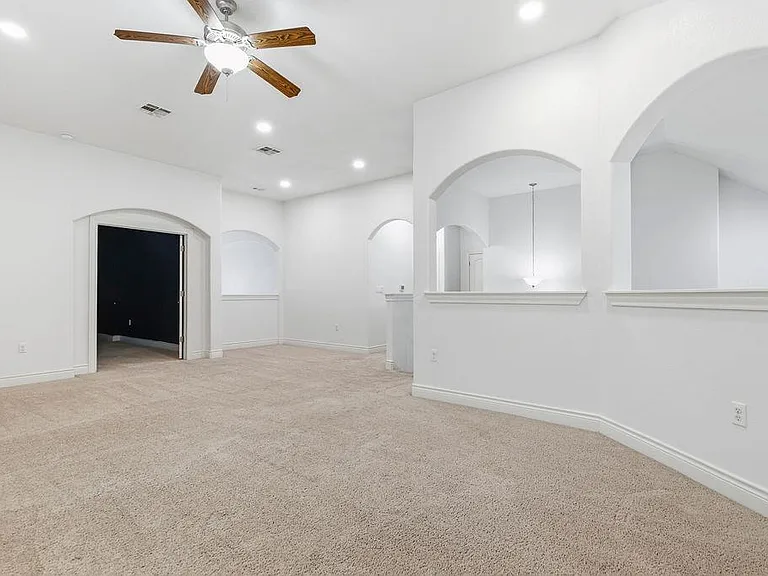 15004 Iveans Way — Photo 30