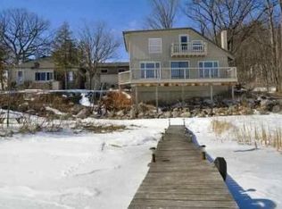 9696 Center Rd, Traverse City, MI 49686