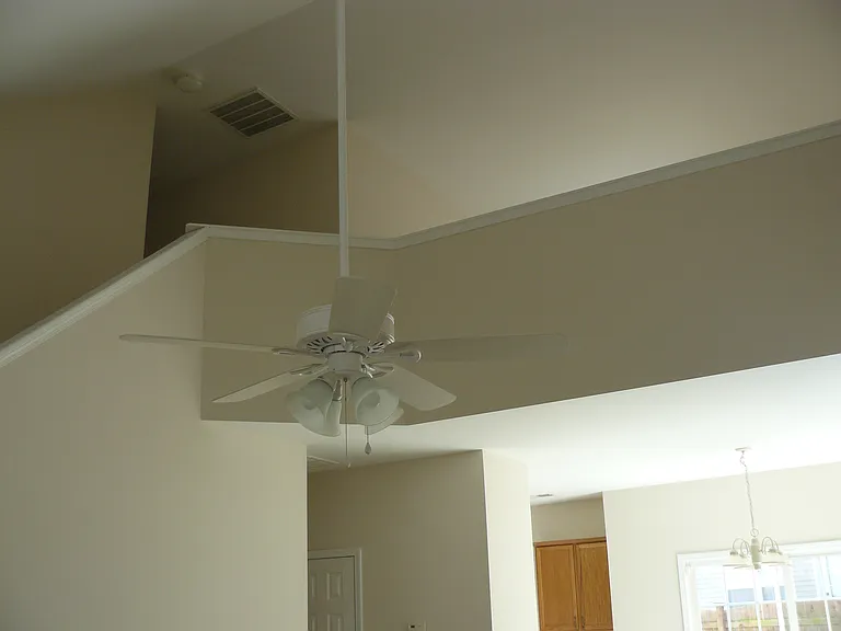 102 Otterman Ct — Photo 7