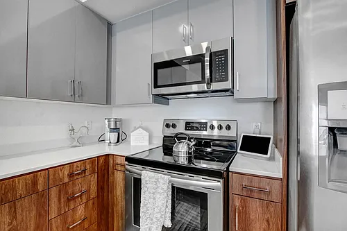 Watermark Apartments Photo 1